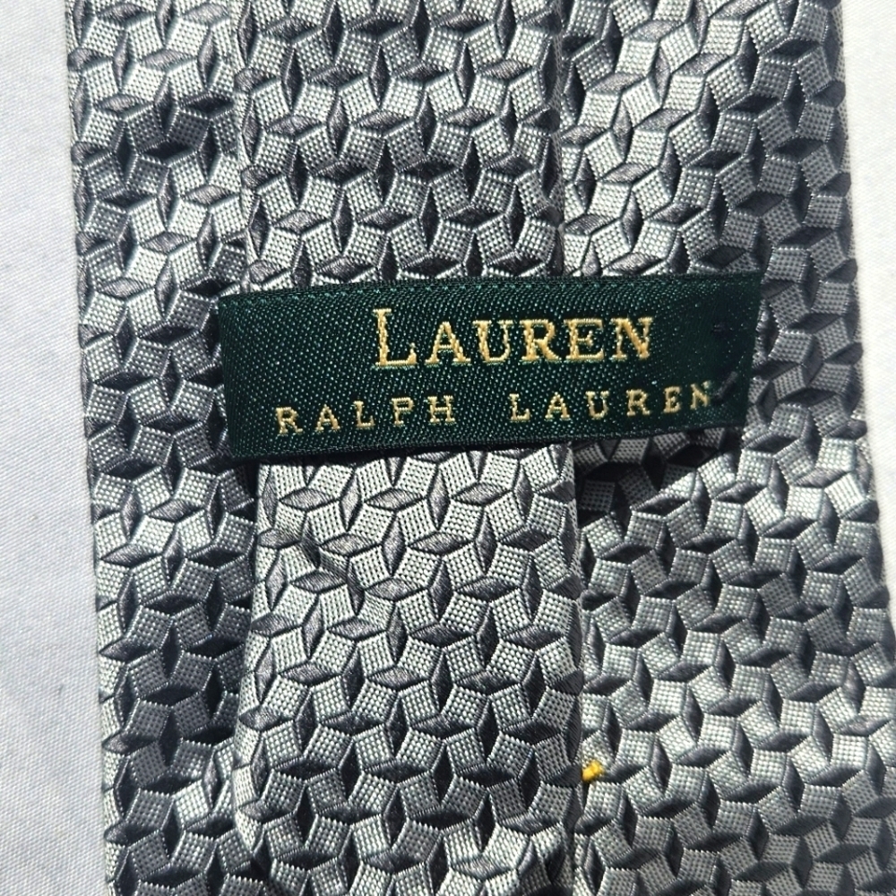 Lauren Ralph Lauren Tie Green Geometric Silk Necktie Made in USA EUC - Picture 3 of 6